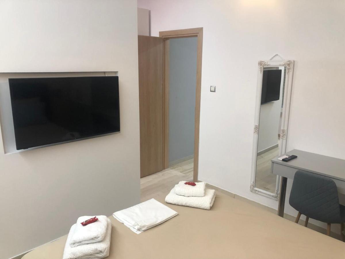 Royal Red Suite No 1, Piraeus Port Zewnętrze zdjęcie