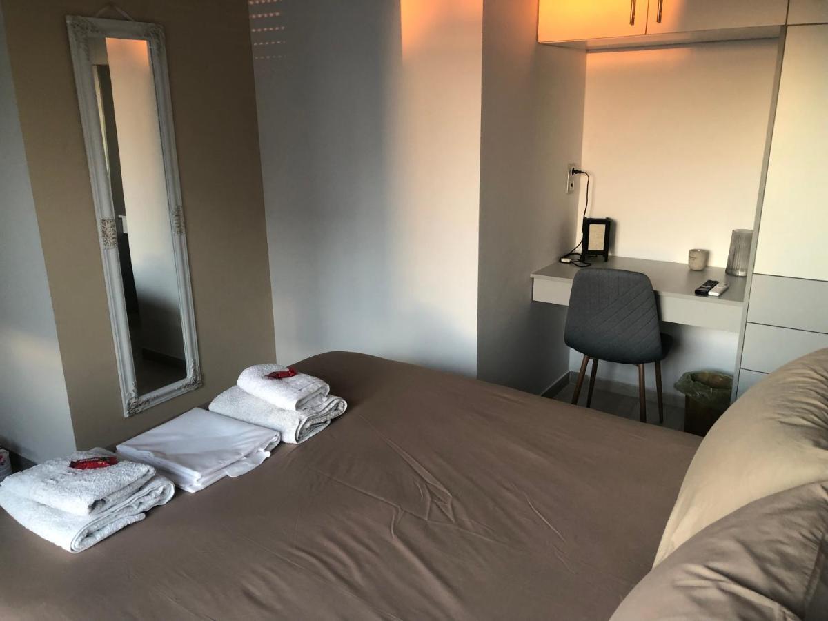Royal Red Suite No 1, Piraeus Port Zewnętrze zdjęcie